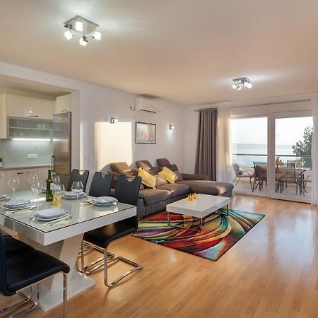 Apartman Malu Makarska Ngoại thất bức ảnh