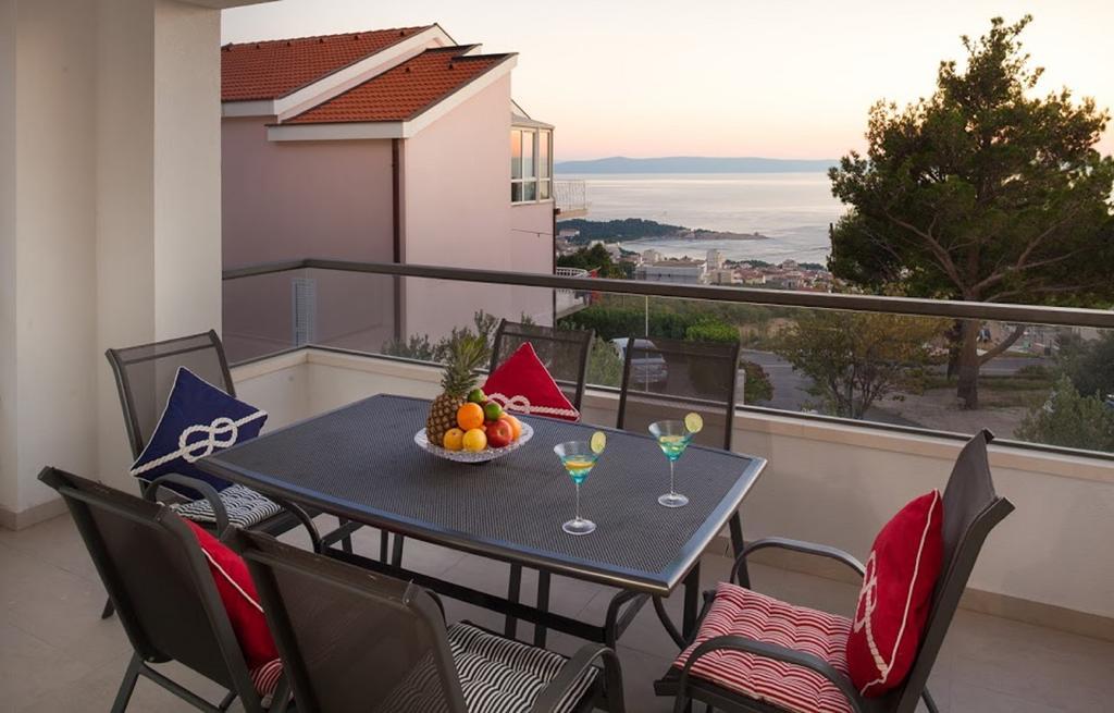 Apartman Malu Makarska Ngoại thất bức ảnh
