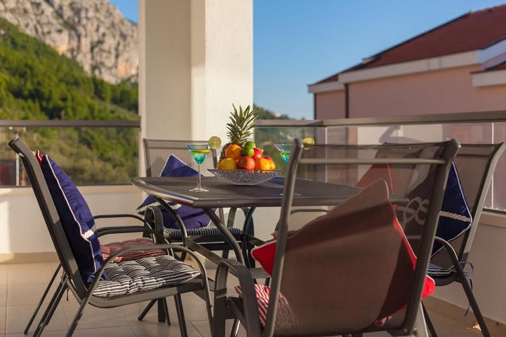 Apartman Malu Makarska Ngoại thất bức ảnh