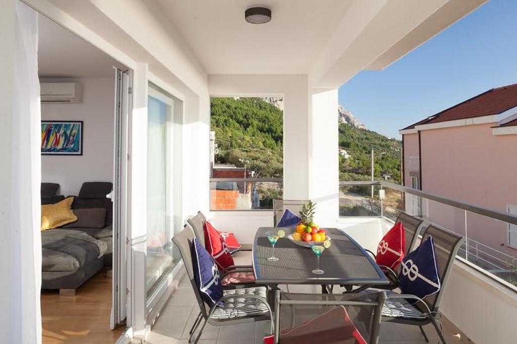 Apartman Malu Makarska Ngoại thất bức ảnh