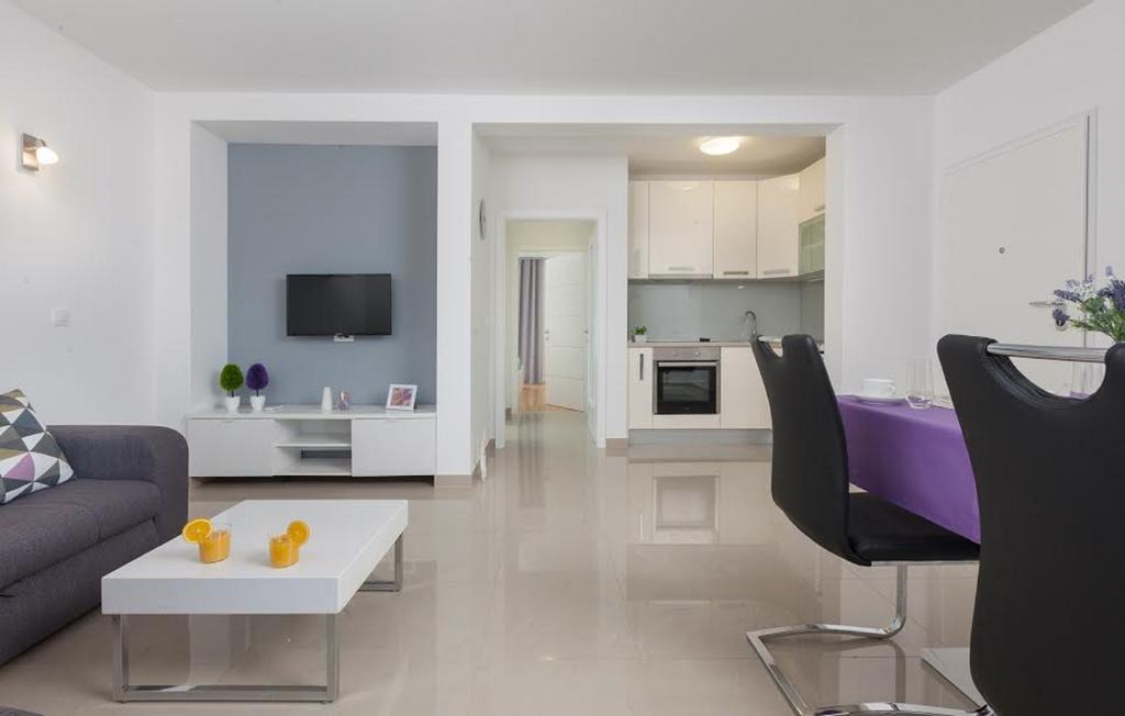 Apartman Malu Makarska Ngoại thất bức ảnh