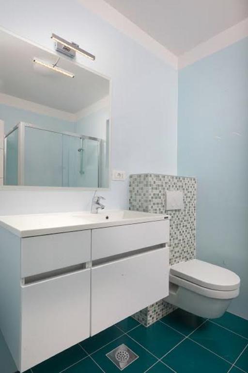Apartman Malu Makarska Ngoại thất bức ảnh